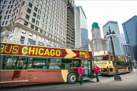 Big Bus Chicago: Hop-On Hop-Off Sightseeing Tour by Open-Top Bus
