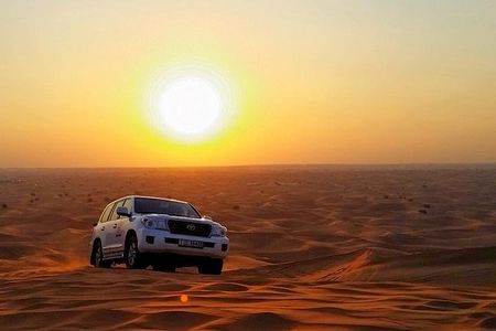Sun Rise Desert Safari & Sandboarding (Private Vehicle)