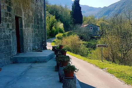 Private Wine Tour around Lake Skadar