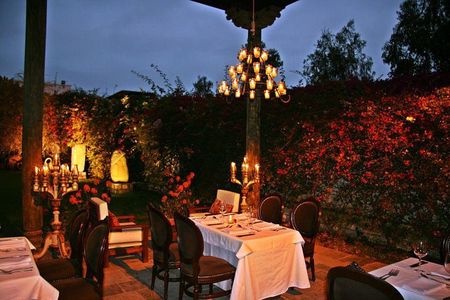 Experience Lima: Gastronomic Evening at Larco Museum