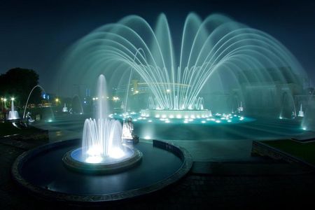 Larco Museum, Pisco Old Tavern and Magic Water Circuit Evening Tour