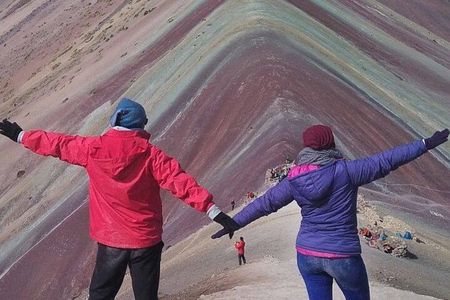 Rainbow Mountain Perú Full Day Group Shared Service