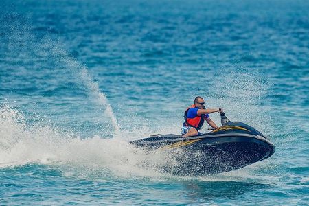 1 Hour Jet Ski From Dubai