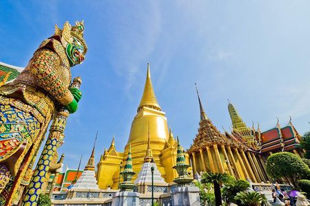 In and around Bangkok Private Tour Guide with Custom Experience