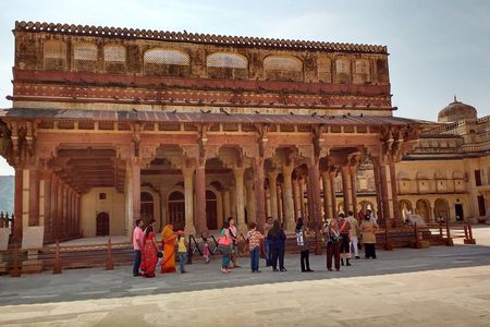 2-Day Private Tour of Jaipur from Delhi: City Palace, Hawa Mahal and Amber Fort