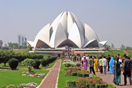Private Delhi tour with Lotus Temple, ISKCON and Connaught Place with Dinner