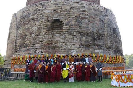 Private Tour: Full-Day Varanasi Tour including Sarnath and Evening Ganga Arti
