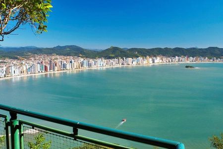 Private Tour: Itajai and Camboriu
