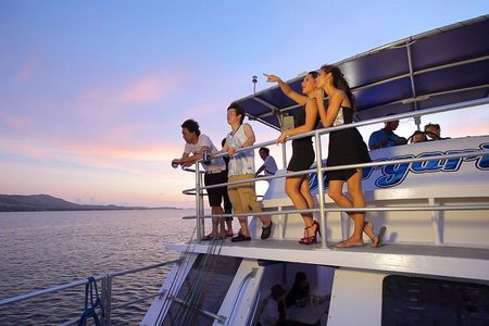 BIG Sunset Cruise - Dinner & Dolphin Watching in Guam