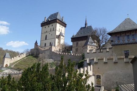 Full-Day Countryside E-Bike Tour to Karlstejn Castle (small group