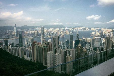 Hong Kong Private Full-Day Tour: Peak, Aberdeen, Dim Sum & Tram