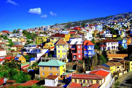 Valparaiso Port and Viña del Mar with Casablanca Wine Tasting