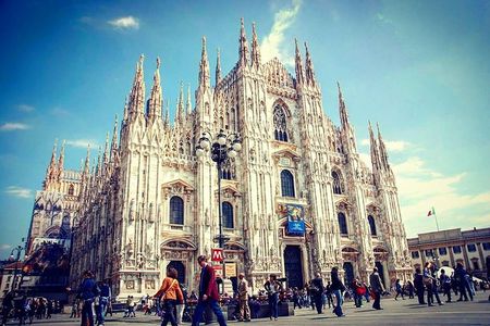 3-Hour Milan City Tour with The Scala Theatre - small group tour