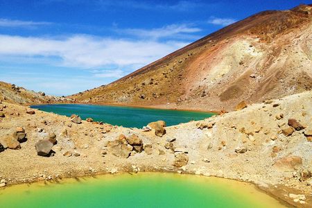 Tongariro Alpine Crossing Ketetahi Shuttle