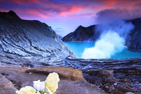 Overnight Mount Ijen Blue Fire Trek Tour From Bali (Private-All Inclusive)