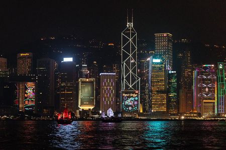 A Magical Evening in Hong Kong: Private City Tour