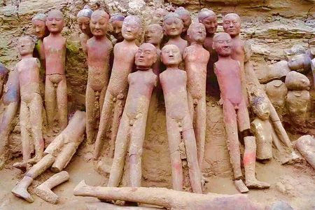 Terra-cotta warriors museum and yang ling mausoleum 
