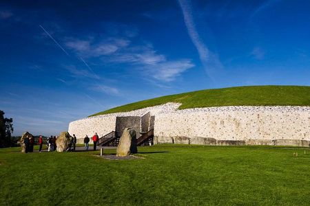 Dublin to Newgrange, Monasterboice Small Group Guided Tours