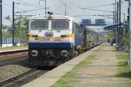 Delhi Agra Round Trip By Gatimaan Express Train
