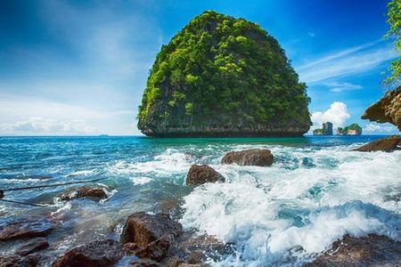 Phi Phi Maya Bay & Bamboo Islands Snorkeling Tours