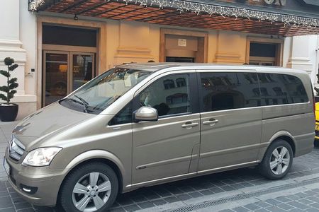 Private Transfer from Budapest to Vienna with a great guided tour in Bratislava 