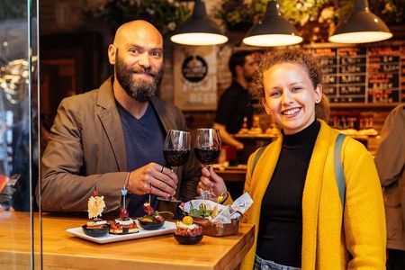 Barcelona With Locals: Wine and Tapas Private Tour