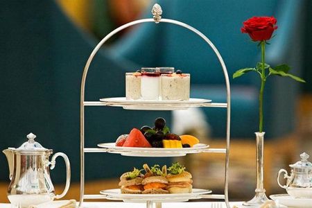 At the Top Burj Khalifa & Afternoon tea at Burj Al Arab