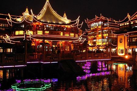 Peking Duck Dining Experience with Amazing Shanghai Night Lights
