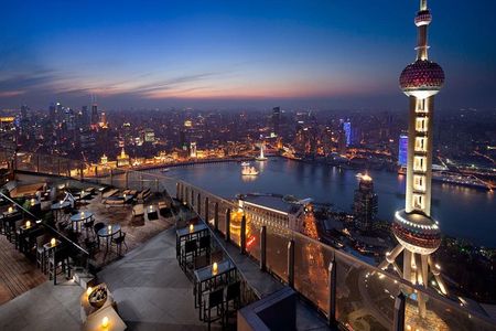Shanghai Authentic Dinner and Night River Cruise with Rooftop Bar Hopping Option