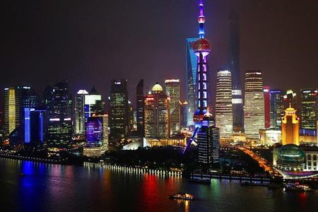 3-Hour Flexible Private Shanghai Night Tour with Local Dinner Option