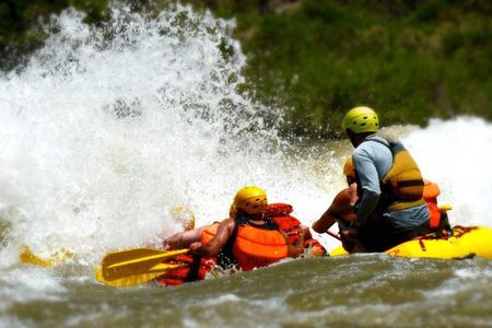 Royal Gorge Rafting Half Day Tour (FREE wetsuit use!) - Class IV Extreme fun!