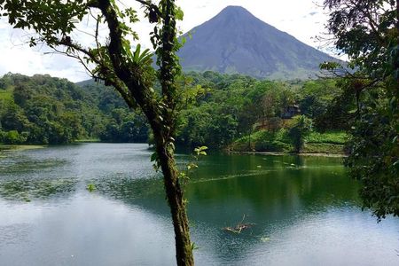 Entrance fee to Arenal Volcano Ecological Park