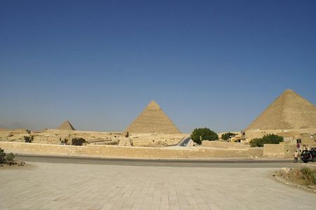 Layover day at The pyramids,Memphis and Saqqara