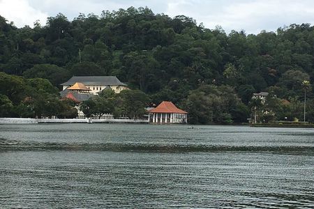 Kandy Private Day Tour