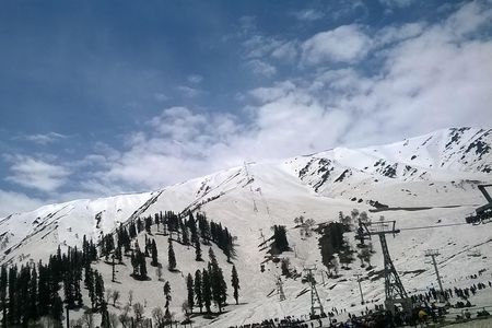 Private Custom Tour: Gulmarg local Sightseeing with guide