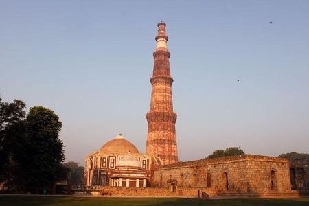 Private Custom tour of Delhi 