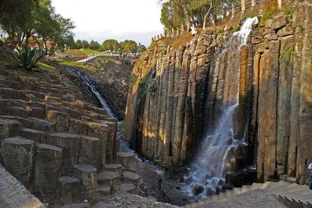 Pueblos Magicos & Basaltic Prisms Private Tour