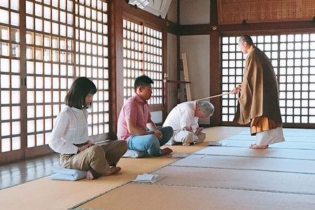 Authentic Zen Experience at temple in Tokyo