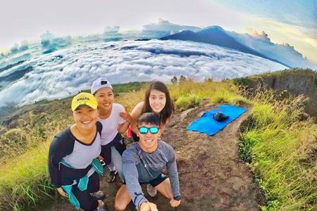 Private Tour : Mount Batur Sunrise Trekking and Rice Terrace with All Inclusive 