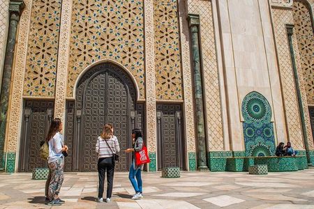 Casablanca’s Soul: Private Religious Tour & Hassan II Mosque 
