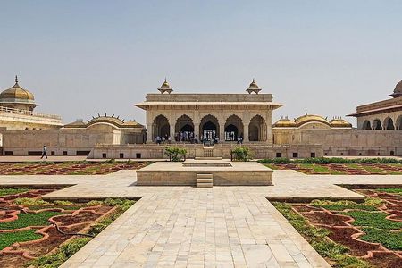 Private: Same day Taj Mahal And Agra Fort Tour By Car