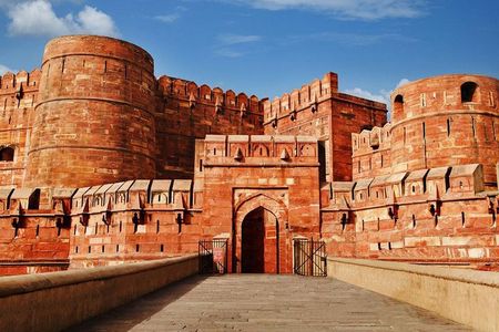 Private Tour:Day Trip to Taj Mahal & Agra Fort from New Delhi