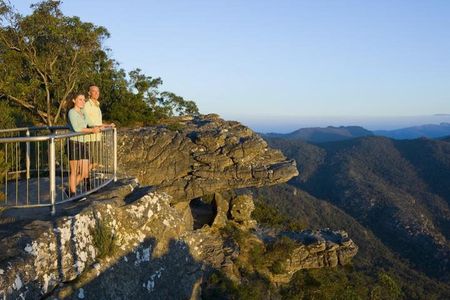 Grampians National Park with MacKenzie Falls and Kangaroos