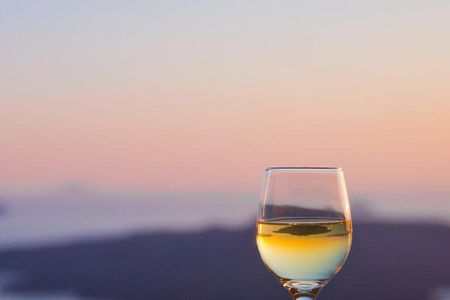 Santorini Wine Adventure: 12 Wine Tastings, Greek Tapas & Sunset
