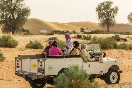 Private Vintage Land Rover Heritage Desert Safari- 4 Course Dinner & Activities