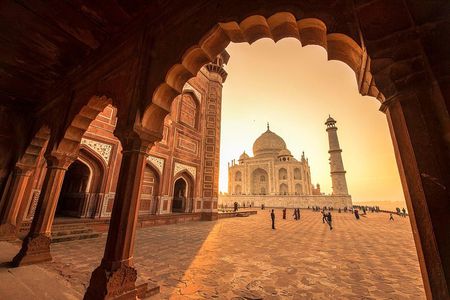 Private Trip Same Day Taj Mahal Tour From Bangalore