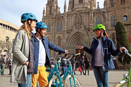 Historical Barcelona E-bike Guided Tour 