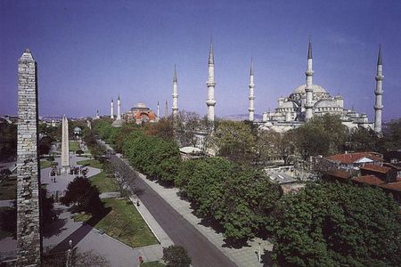 Istanbul-Topkapi Palace, Hagia Sophia, Blue Mosque, Grand Bazaar 