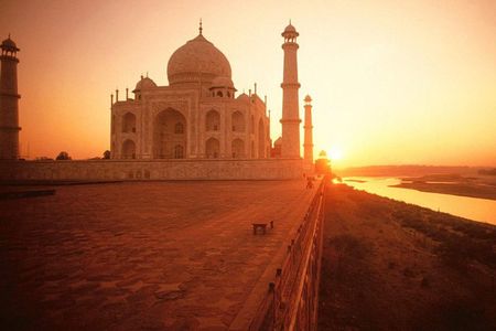 Agra Taj Mahal Sunrise & Sunset Tour from Delhi