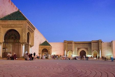 One-Day Tour from Fez to Meknes and Volubilis - Group Tour